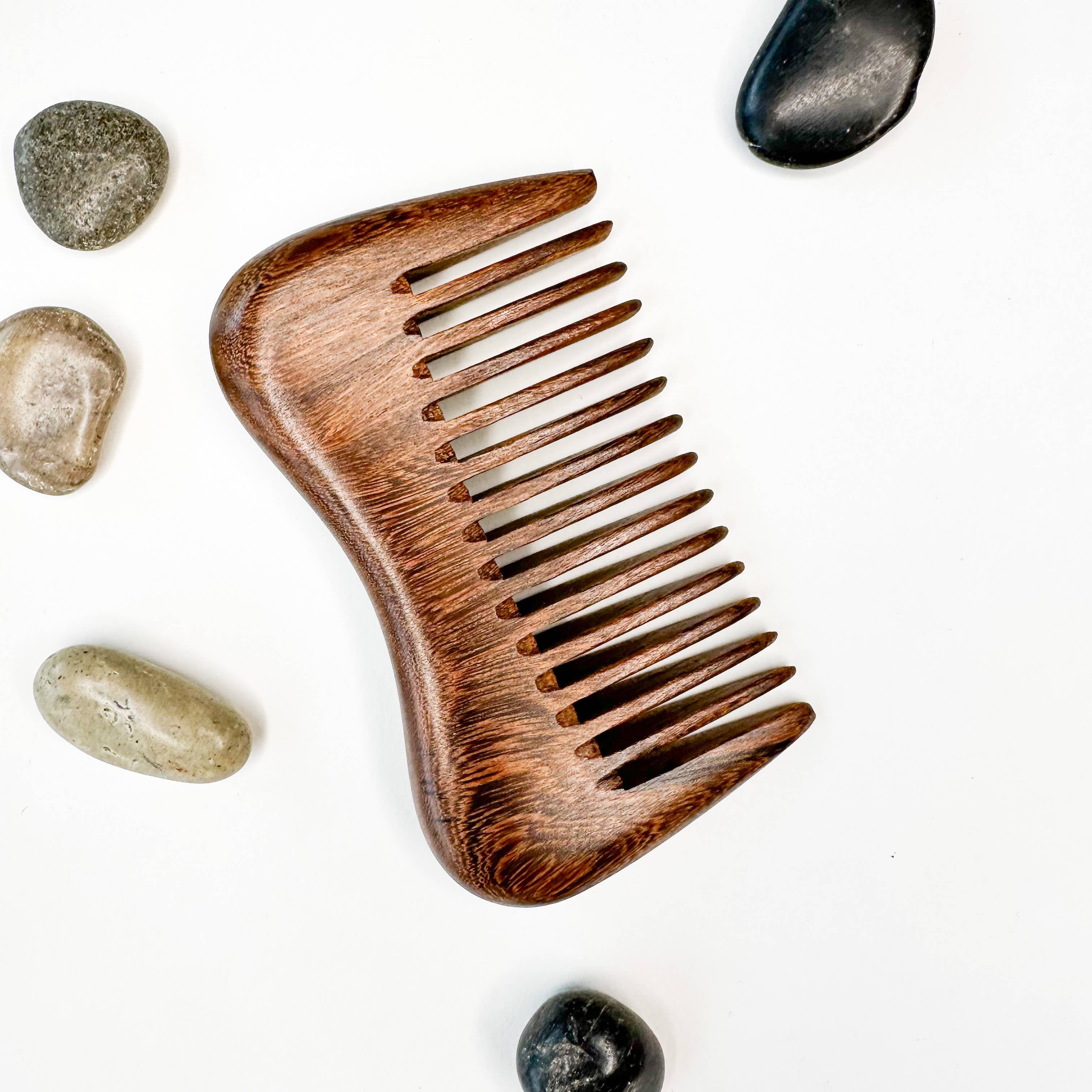 Smile Boutiques - Eco-Friendly Natural Sandalwood Detangling Comb