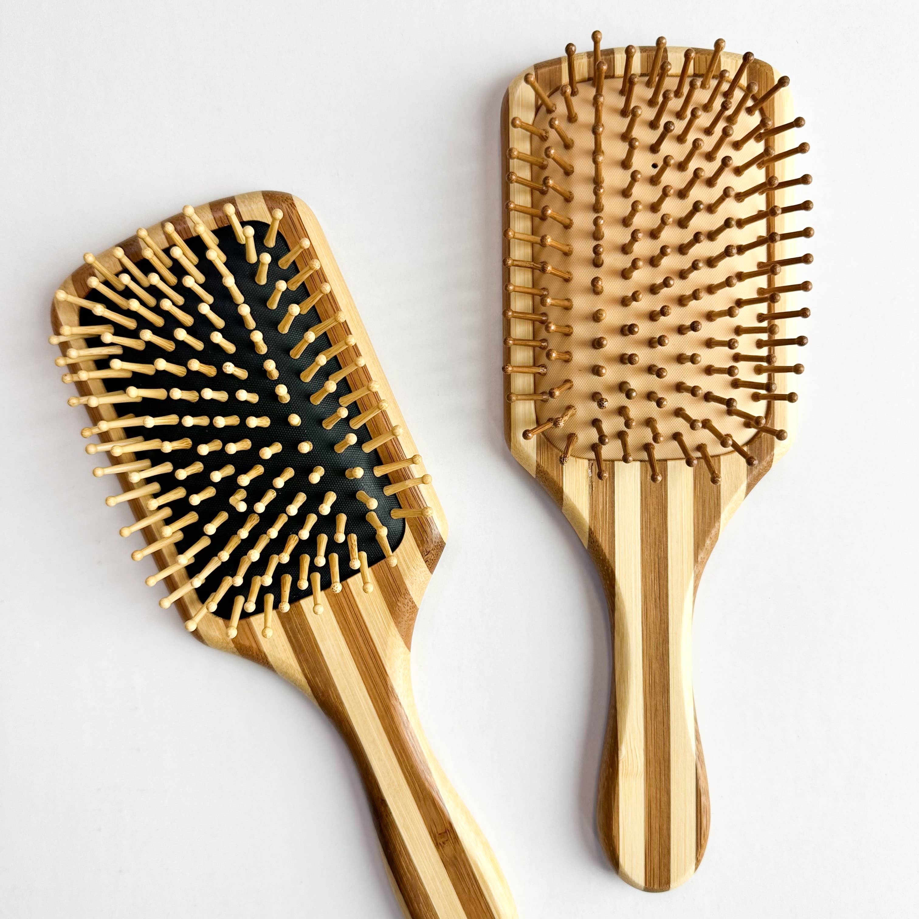 Smile Boutiques - Plastic Free Bamboo Hair Brush