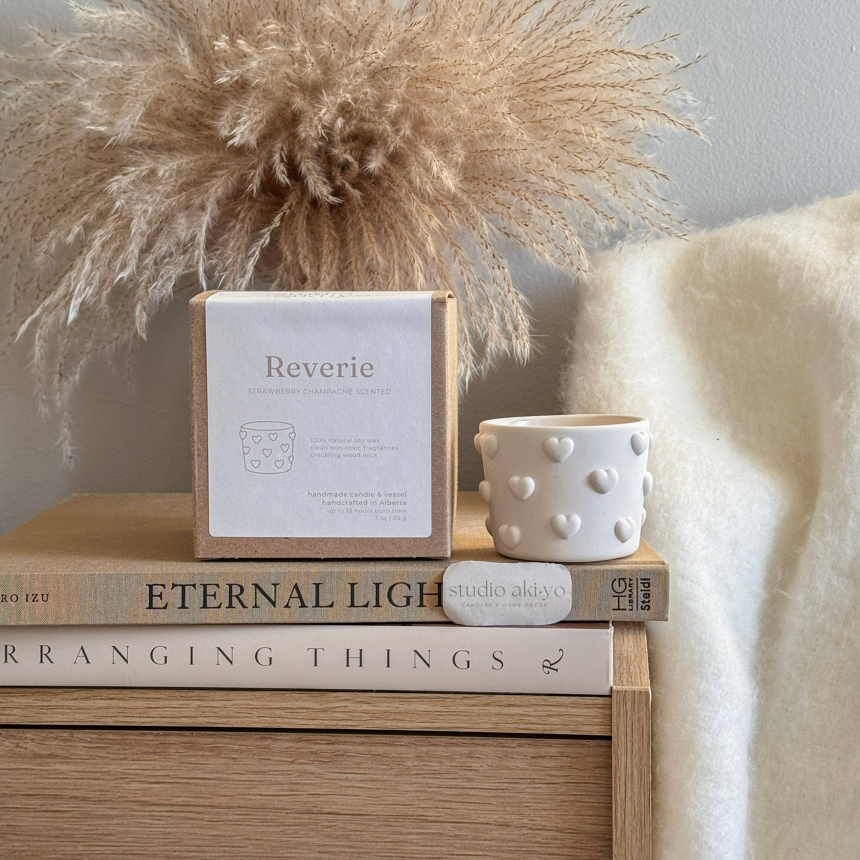 Studio Akiyo - Heart Soy Candle Reverie Strawberry Champagne | Valentine's